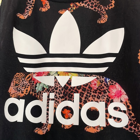 Adidas tank - Picture 2 of 5